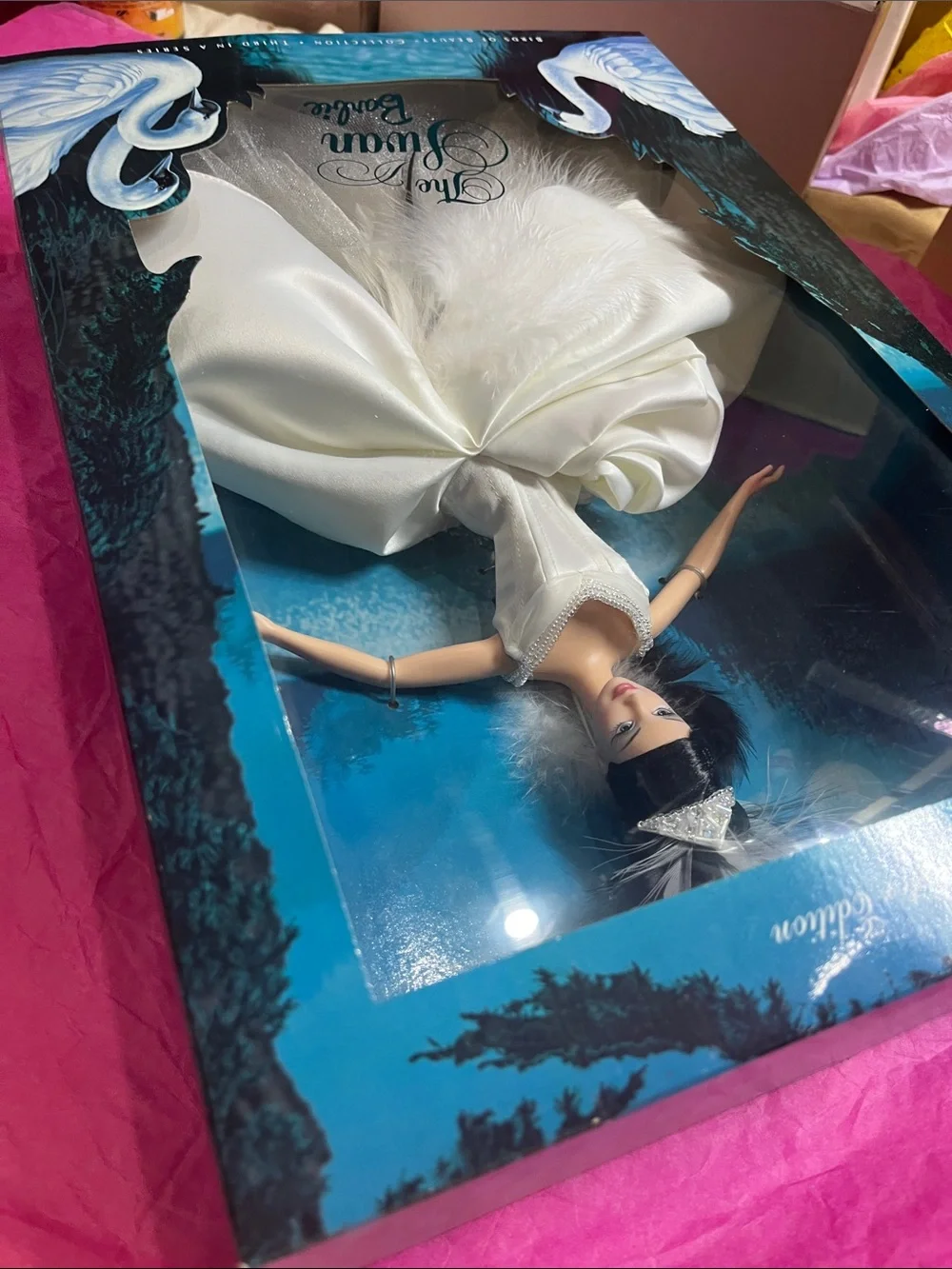 2000 The Swan Barbie Collector Edition Birds of Beauty Collection NRFB